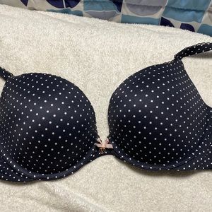 Poka dot bra